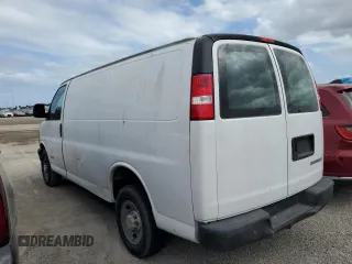 2003 Chevrolet Express Cargo with VIN 1GCGG25V931223419, listed as a Copart auction lot 76194064 with Not Provided miles and Salvage Title. Bid and sale history available at DreamBid. Image 2.
