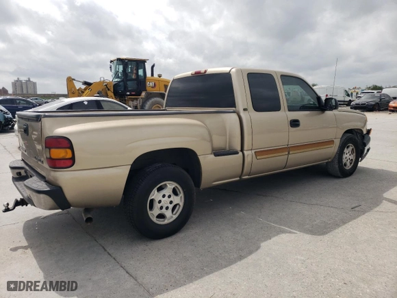2004 Chevrolet Silverado 1500 LS with VIN 1GCEC19T24Z226445, listed as a Copart auction lot 51259435 with 245,398 mi miles and Salvage Title. Bid and sale history available at carsss.com. Image 3.