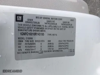 2008 Chevrolet Suburban LTZ with VIN 1GNFC16018R143195, listed as a IAAI auction lot 41577367 with 223,506 mi miles. Bid and sale history available at carsss.com. Image 9.