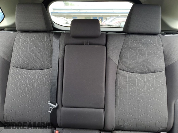 2020 Toyota RAV4 XLE with VIN 2T3P1RFV0LW130251, listed as a Copart auction lot 60625775 with 82,985 mi miles and Salvage title. Bid and sale history available at DreamBid. Image 10.