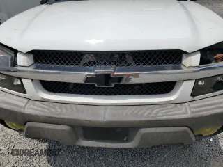 2004 Chevrolet Avalanche Z71 with VIN 3GNEK12T84G205880, listed as a Copart auction lot 60917865 with 235,708 mi miles and Salvage title. Bid and sale history available at DreamBid. Image 11.