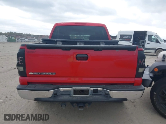 2007 Chevrolet Silverado 1500 LS with VIN 2GCEC13V371153707, listed as a IAAI auction lot 41832004 with 235,028 mi miles and . Bid and sale history available at DreamBid. Image 16.