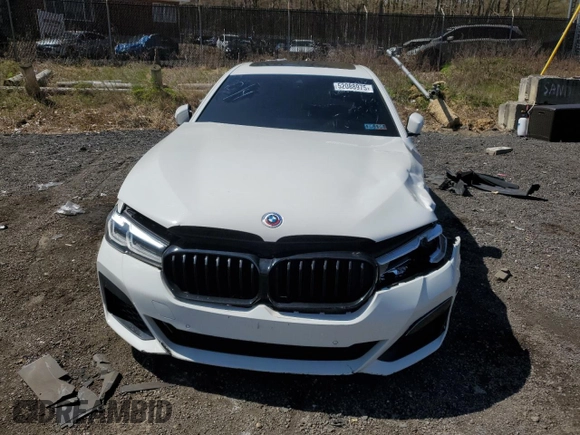 2021 BMW 5 Series 530i xDrive with VIN WBA13BJ02MWX13746, listed as a Copart auction lot 52088975 with Not Provided miles and Clean Title. Bid and sale history available at carsss.com. Image 5.
