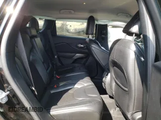 2020 Jeep Cherokee Latitude with VIN 1C4PJMCX4LD578174, listed as a Copart auction lot 68706444 with 75,059 mi miles and Salvage Title. Bid and sale history available at carsss.com. Image 11.