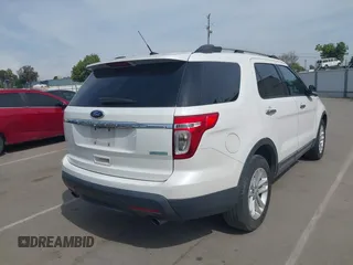 2013 Ford Explorer XLT with VIN 1FM5K7D93DGC81320, listed as a IAAI auction lot 42160748 with 196,740 mi miles and . Bid and sale history available at carsss.com. Image 4.