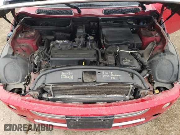 2005 MINI Hardtop с VIN WMWRC33435TC57559, выставлен на аукционе Copart как лот 53130725 с пробегом 163 438 миль миль и Списание • Salvage title. История ставок и продаж доступна на DreamBid. Изображение 11.