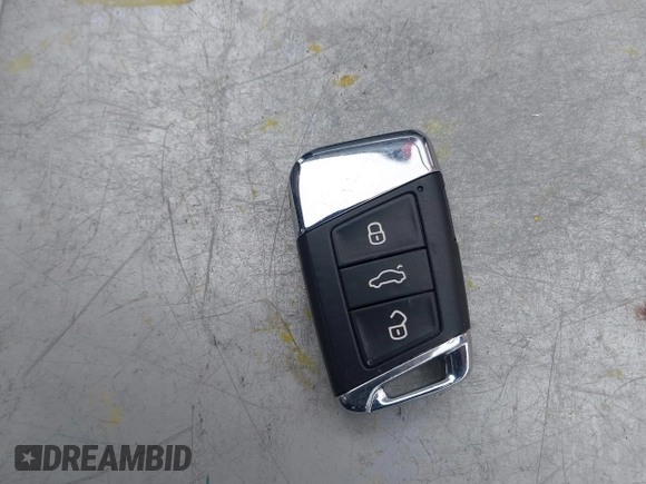 2022 Volkswagen Atlas SE with VIN 1V2LC2CA6NC211244, listed as a IAAI auction lot 41610487 with 49,494 mi miles and . Bid and sale history available at DreamBid. Image 11.