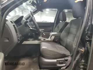 2012 Ford Escape XLT z VIN 1FMCU9D74CKB91598, wystawiony jako Copart lot #51667805 z przebiegiem 182 152 mil mil oraz Szkoda całkowita • Salvage title. Historia ofert i sprzedaży dostępna na DreamBid. Obrazek 7.