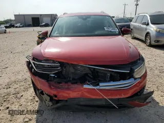 2022 Volkswagen Tiguan SE z VIN 3VV3B7AX8NM013029, wystawiony jako Copart lot #50613465 z przebiegiem 47 819 mil mil oraz Szkoda całkowita • Salvage title. Historia ofert i sprzedaży dostępna na DreamBid. Obrazek 5.