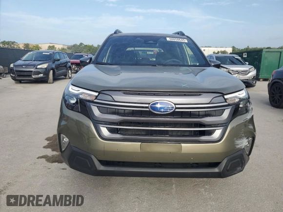 2025 Subaru Forester Premium with VIN JF2SLDDCXSH470408, listed as a Copart auction lot 60050645 with 2,605 mi miles and Salvage title. Bid and sale history available at DreamBid. Image 5.