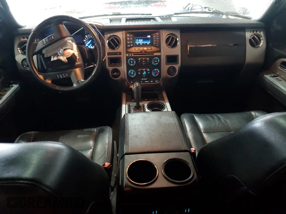 2017 Ford Expedition XLT с VIN 1FMJU1HT6HEA43801, выставлен на аукционе Copart как лот 53719185 с пробегом 165 978 миль миль и Списание • Salvage title. История ставок и продаж доступна на DreamBid. Изображение 8.