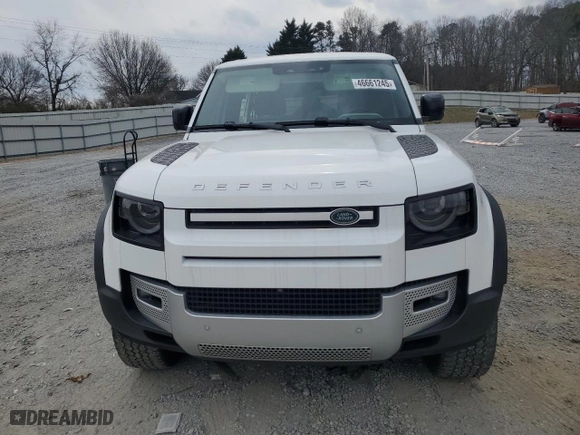 2021 Land Rover Defender SE with VIN SALEP7RU4M2051620, listed as a Copart auction lot 46661245 with 27,324 mi miles and Salvage Title. Bid and sale history available at carsss.com. Image 5.