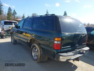 2002 Chevrolet Suburban LS with VIN 1GNFK16ZX2J168829, listed as a IAAI auction lot 41753506 with 1 mi miles. Bid and sale history available at carsss.com. Image 3.