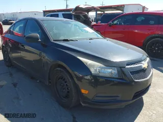 2013 Chevrolet Cruze LS with VIN 1G1PA5SH5D7218758, listed as a IAAI auction lot 41613448 with 165,728 mi miles. Bid and sale history available at carsss.com. Image 1.