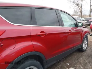 2014 Ford Escape SE с VIN 1FMCU0GX7EUA74953, выставлен на аукционе IAAI как лот 41723326 с пробегом 127 758 миль миль и . История ставок и продаж доступна на DreamBid. Изображение 14.