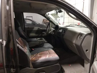2006 Ford F-150 XLT with VIN 1FTPX14V66NB67190, listed as a IAAI auction lot 41152278 with 260,036 mi miles. Bid and sale history available at carsss.com. Image 5.