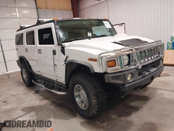 2006 Hummer H2 with VIN 5GRGN23U06H121985, listed as a IAAI auction lot 41336620 with 171,647 mi miles. Bid and sale history available at carsss.com. Image 1.