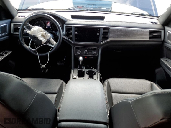 2020 Volkswagen Atlas SE z VIN 1V23C2CA1LC218552, wystawiony jako Copart lot #54292103 z przebiegiem 29 805 mil mil oraz . Historia ofert i sprzedaży dostępna na DreamBid. Obrazek 8.