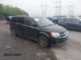 2017 Dodge Grand Caravan SXT with VIN 2C4RDGCG5HR790913, listed as a IAAI auction lot 42176310 with 149,987 mi miles and . Bid and sale history available at DreamBid. Image 1.