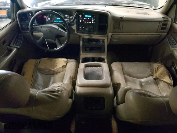 2004 Chevrolet Suburban LT with VIN 1GNFK16Z54J124627, listed as a Copart auction lot 51270935 with 246,179 mi miles and Clean title. Bid and sale history available at DreamBid. Image 8.
