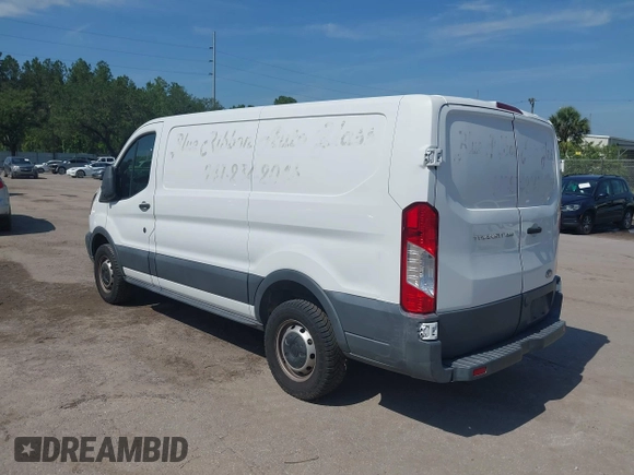 2017 Ford Transit z VIN 1FTYR1ZM7HKA42038, wystawiony jako IAAI lot #42348768 z przebiegiem Nie podano mil oraz . Historia ofert i sprzedaży dostępna na DreamBid. Obrazek 3.