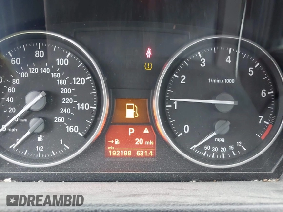 2012 BMW 3 Series 328i xDrive with VIN WBAUU3C5XCA543155, listed as a IAAI auction lot 42055373 with 192,198 mi miles and . Bid and sale history available at DreamBid. Image 7.