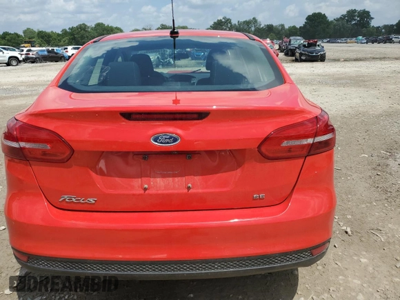 2017 Ford Focus SE z VIN 1FADP3F25HL339828, wystawiony jako Copart lot #61400925 z przebiegiem 69 806 mil mil oraz Szkoda całkowita • Salvage title. Historia ofert i sprzedaży dostępna na DreamBid. Obrazek 6.