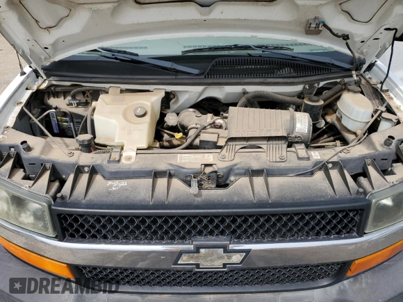 2005 Chevrolet Express Passenger with VIN 1GAHG39UX51197887, listed as a Copart auction lot 54499855 with 173,655 mi miles and Clean title. Bid and sale history available at DreamBid. Image 12.