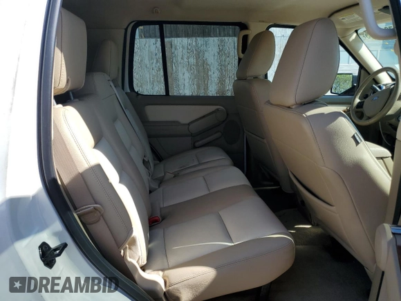 2009 Ford Explorer Eddie Bauer z VIN 1FMEU64E49UA08896, wystawiony jako Copart lot #57346895 z przebiegiem 106 106 mil mil oraz Czysty tytuł • Clean title. Historia ofert i sprzedaży dostępna na DreamBid. Obrazek 11.