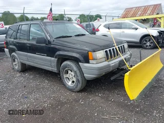 1998 Jeep Grand Cherokee Laredo с VIN 1J4GZ58S4WC111837, выставлен на аукционе IAAI как лот 42272154 с пробегом 157 352 миль миль и . История ставок и продаж доступна на DreamBid. Изображение 1.