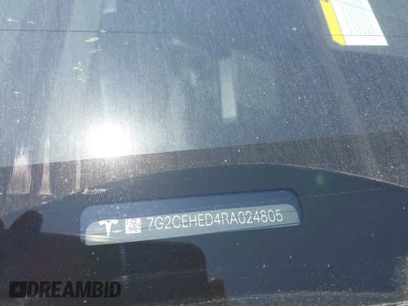 2024 Tesla Cybertruck z VIN 7G2CEHED4RA024805, wystawiony jako IAAI lot #42034257 z przebiegiem Nie podano mil oraz . Historia ofert i sprzedaży dostępna na DreamBid. Obrazek 8.