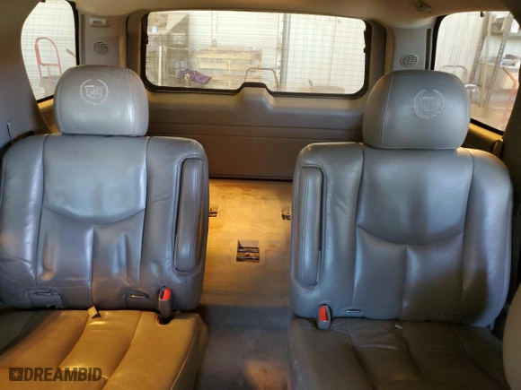 2006 Cadillac Escalade with VIN 1GYEC63N06R131354, listed as a Copart auction lot 88167905 with 152,525 mi miles and Salvage Title. Bid and sale history available at carsss.com. Image 10.