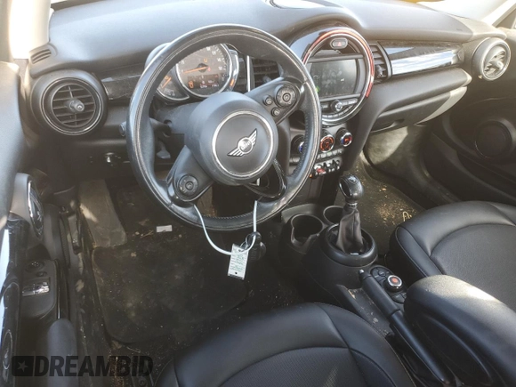2019 MINI Hardtop Cooper with VIN WMWXP5C51K2H30117, listed as a Copart auction lot 55526285 with 52,764 mi miles and Salvage title. Bid and sale history available at DreamBid. Image 8.