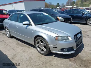 2008 Audi A4 2.0T with VIN WAUDF78E68A110062, listed as a IAAI auction lot 42075484 with 122,645 mi miles. Bid and sale history available at carsss.com. Image 1.