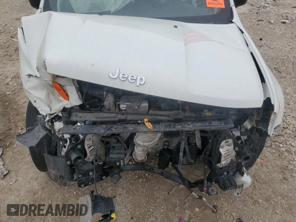2022 Jeep Renegade Latitude with VIN ZACNJDB11NPN84052, listed as a Copart auction lot 51668205 with Not provided miles and Salvage title. Bid and sale history available at DreamBid. Image 12.