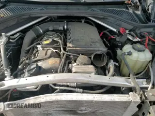 2018 BMW X5 xDrive35i с VIN 5UXKR0C50J0X87053, выставлен на аукционе Copart как лот 70822935 с пробегом 92 878 миль миль и Списание • Salvage title. История ставок и продаж доступна на DreamBid. Изображение 15.