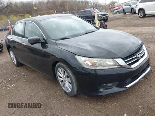 2015 Honda Accord Touring with VIN 1HGCR3F95FA027886, listed as a IAAI auction lot 42033545 with 78,483 mi miles and . Bid and sale history available at DreamBid. Image 1.