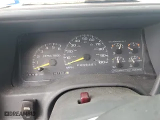 1998 Chevrolet Tahoe with VIN 3GNEK18R0WG147603, listed as a Copart auction lot 51483845 with 187,582 mi miles and Salvage Title. Bid and sale history available at carsss.com. Image 9.