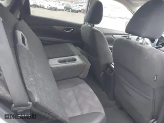 2016 Nissan Rogue S with VIN KNMAT2MV3GP723940, listed as a IAAI auction lot 41989418 with 131,183 mi miles. Bid and sale history available at carsss.com. Image 8.