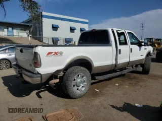 2005 Ford F-250 XL with VIN 1FTSW21PX5EC39063, listed as a Copart auction lot 61013905 with 270,695 mi miles and Salvage title. Bid and sale history available at DreamBid. Image 3.