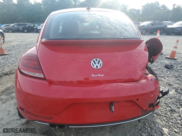 2018 Volkswagen Beetle SE with VIN 3VWJD7ATXJM728687, listed as a Copart auction lot 63242054 with 84,502 mi miles and Salvage Title. Bid and sale history available at carsss.com. Image 6.