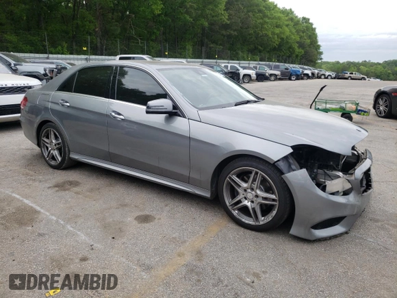 2014 Mercedes-Benz E 350 Luxury with VIN WDDHF8JB9EA904419, listed as a Copart auction lot 53735485 with 98,390 mi miles and Salvage Title. Bid and sale history available at DreamBid. Image 4.