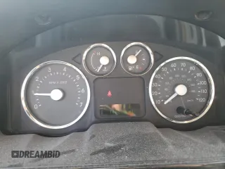 2005 Mercury Montego Luxury z VIN 1MEFM40125G620733, wystawiony jako Copart lot #67879094 z przebiegiem 140 278 mil mil oraz Szkoda całkowita • Salvage title. Historia ofert i sprzedaży dostępna na DreamBid. Obrazek 9.