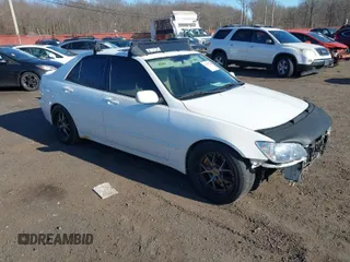 2005 Lexus IS 300 Sport with VIN JTHBD192250095335, listed as a IAAI auction lot 41747552 with 176,508 mi miles. Bid and sale history available at carsss.com. Image 1.
