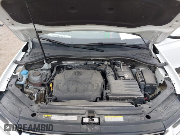 2021 Volkswagen Tiguan S z VIN 3VV0B7AX5MM071469, wystawiony jako IAAI lot #41716496 z przebiegiem 38 213 mil mil oraz . Historia ofert i sprzedaży dostępna na DreamBid. Obrazek 10.