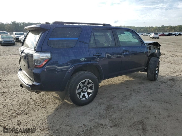 2022 Toyota 4Runner TRD Off Road Premium with VIN JTERU5JR7N5973940, listed as a Copart auction lot 47182574 with 47,105 mi miles and Salvage Title. Bid and sale history available at carsss.com. Image 3.