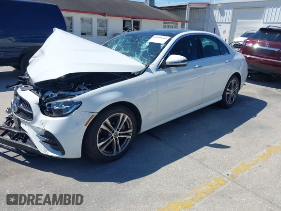 2023 Mercedes-Benz E 350 with VIN W1KZF8EB9PB106580, listed as a IAAI auction lot 42039282 with 38,000 mi miles and . Bid and sale history available at DreamBid. Image 18.