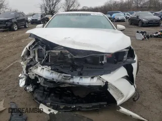 2016 Toyota Camry XLE with VIN 4T1BF1FK2GU174530, listed as a Copart auction lot 43219995 with 125,628 mi miles and Salvage Title. Bid and sale history available at DreamBid. Image 5.