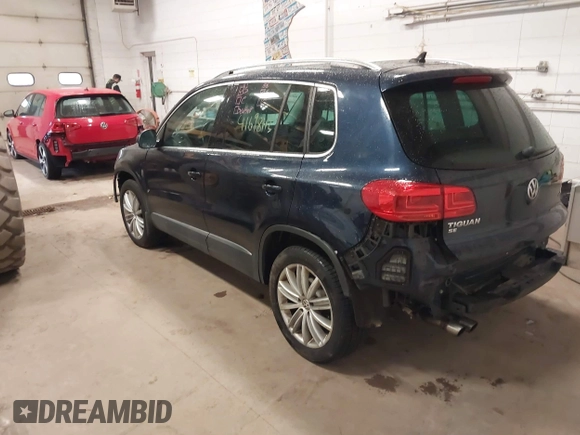 2016 Volkswagen Tiguan S with VIN WVGBV7AX6GW029794, listed as a IAAI auction lot 41698112 with 73,084 mi miles and . Bid and sale history available at DreamBid. Image 3.