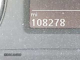 2015 Volkswagen Passat SEL Premium z VIN 1VWCV7A30FC024271, wystawiony jako IAAI lot #41788754 z przebiegiem 108 278 mil mil oraz . Historia ofert i sprzedaży dostępna na DreamBid. Obrazek 15.